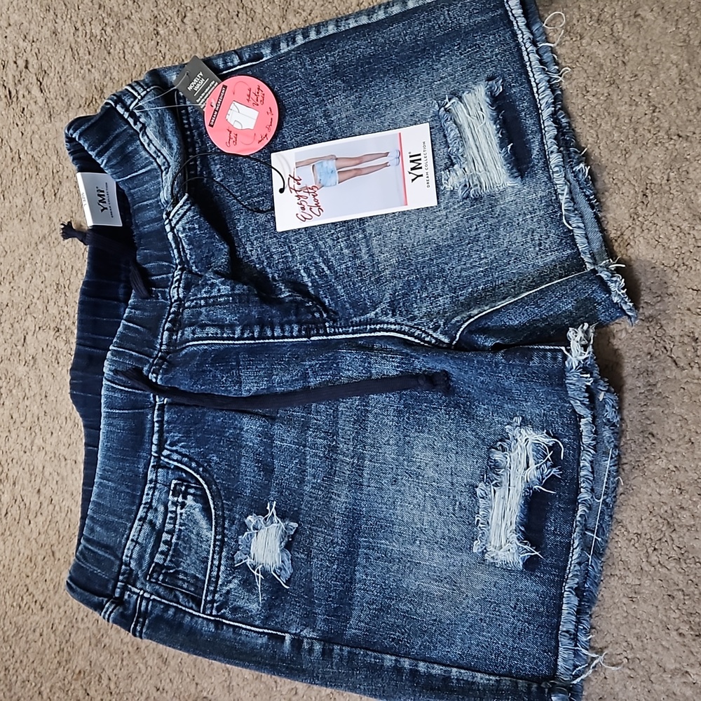 Ladies shorts